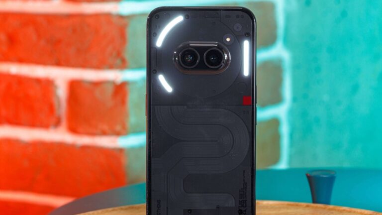 Çift 50 Megapiksel kameralı Nothing Phone (2a) tanıtıldı! İşte fiyatı