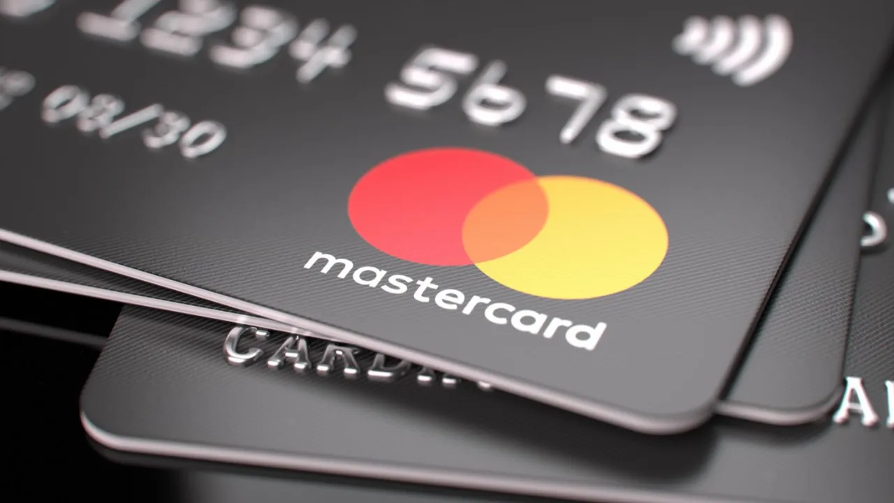 Number of Masterpass users and cards