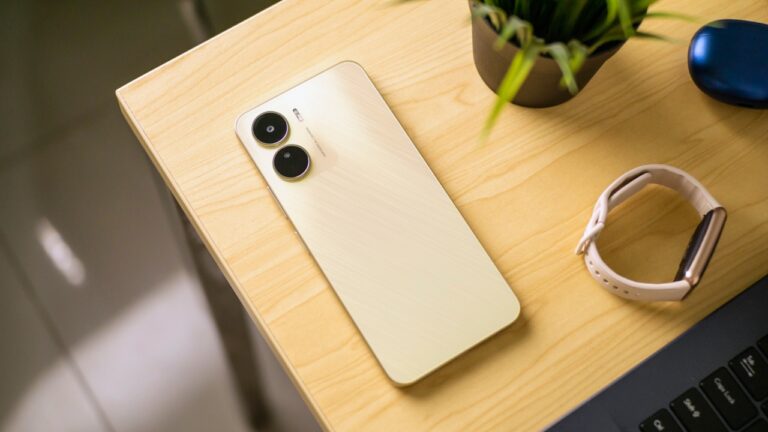 vivo’nun uygun fiyatlı telefonu tanıtım öncesi Google’da göründü!