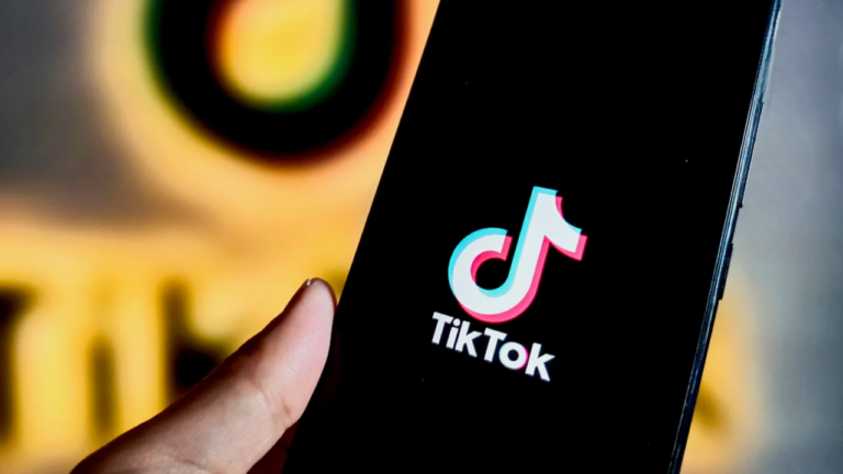 Halk ayaklandı! Fransa’dan Tiktok yasağı geldi