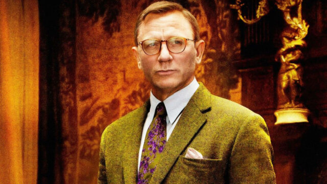 Daniel Craig returns with his beloved role!