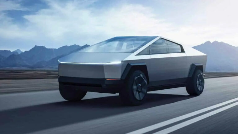 Küçük boyutlu Tesla Cybertruck geliyor