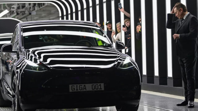 BYD is relentless: Sharp decline in Tesla's car sales!