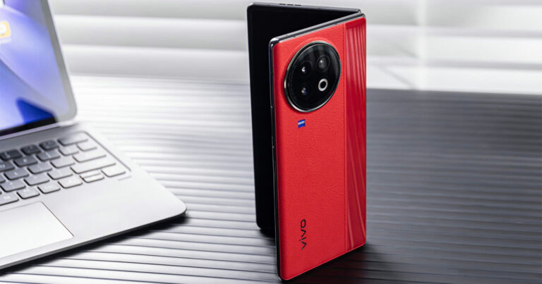 Katlanabilir vivo X Fold 3 Pro küresel pazara geliyor! İşte özellikleri
