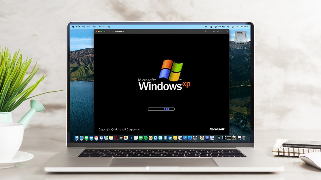 MacBook’a Windows XP yüklediler! Nasıl görünüyor?