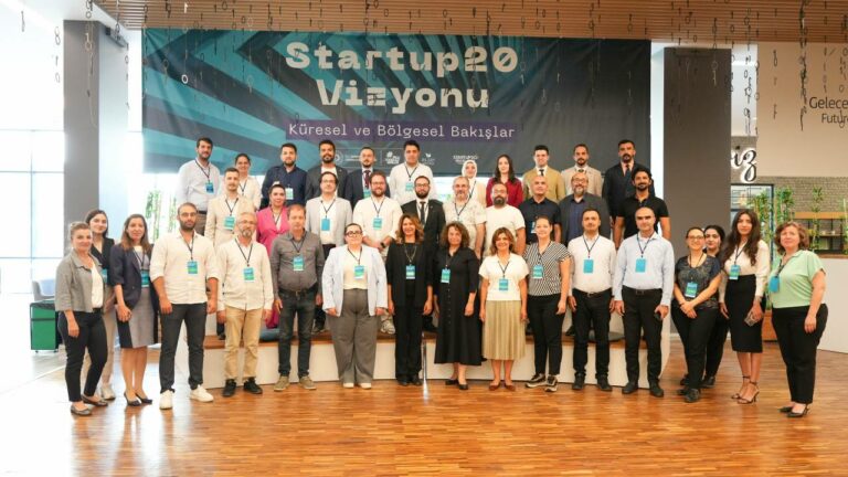 Bilişim Vadisi’nde küresel startup rüzgarı!