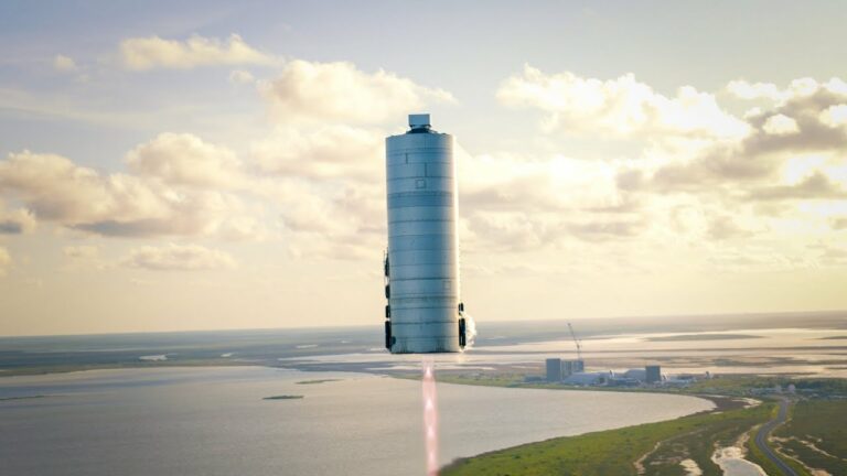 SpaceX, yeni Starship roketini test etmeye başladı