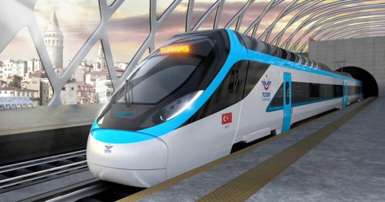 Ulaştırma Bakanı yerli ve milli hızlı tren seti için tarih verdi!