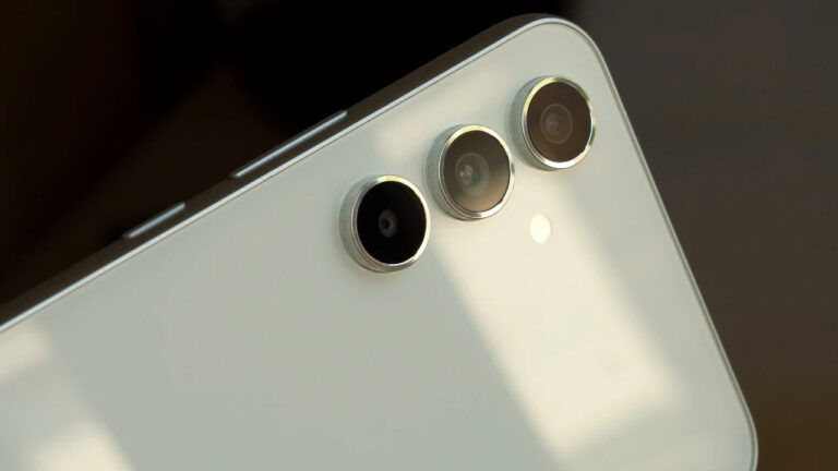 Samsung, orta segment telefonunda One UI 7’yi test etmeye başladı!