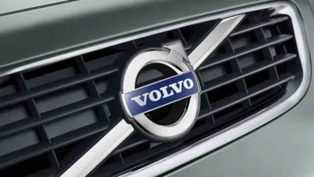 Volvo’dan yeni açıklama: Türkiye’de sedan satışı devam edecek mi?