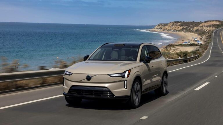 Yeni XC90 ve elektrikli EX90 tanıtıldı: Türkiye’ye de geliyor!