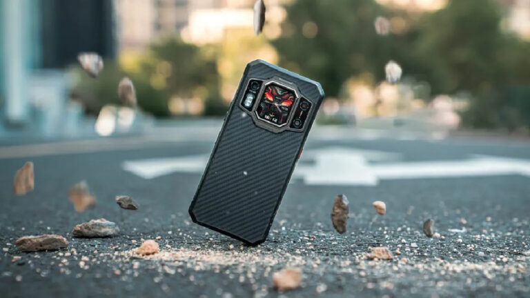 Dev bataryasıyla Oukitel WP30 tanıtıldı!