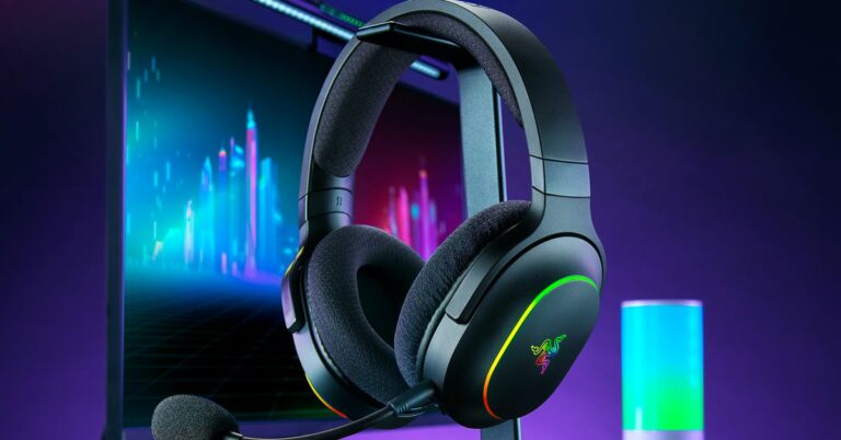 Uzun pil ömrü ve RGB desteği: Razer Barracuda X Chroma piyasaya çıktı