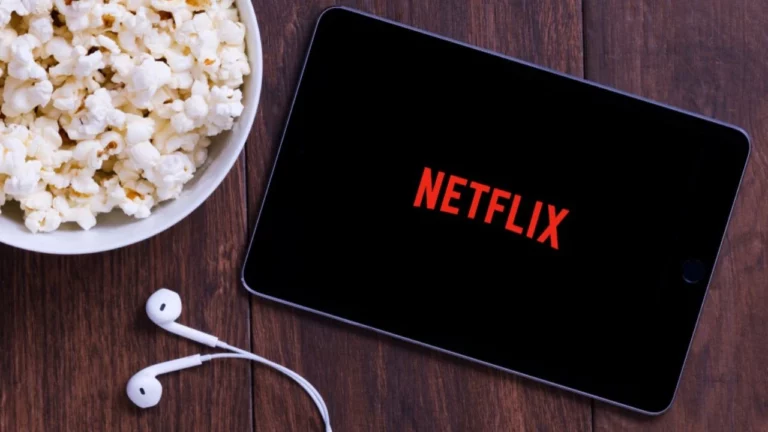 Netflix iki popüler dizisi için yeni sezon onayı verdi
