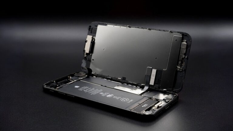 iPhone 13’lerde batarya şişme sorunu baş gösterdi! Ücretsiz değişim var mı?