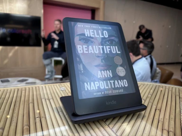 Yıllardır bekleniyordu: Kindle, artık renkli olacak!