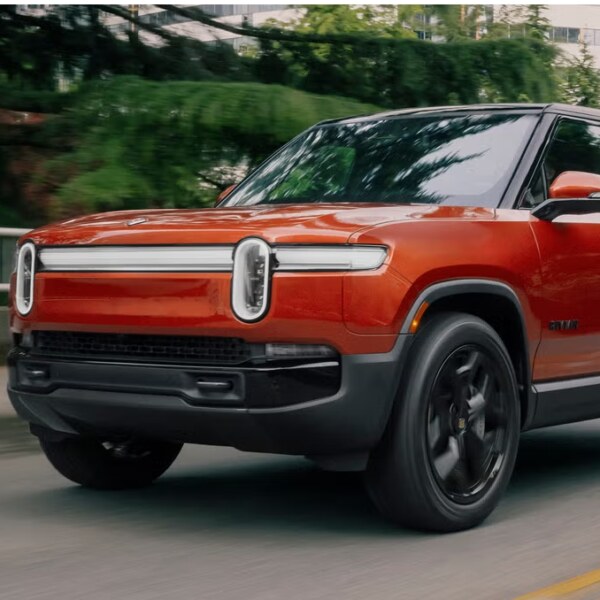 Rivian R1S