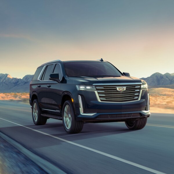 Cadillac Escalade IQ Luxury 2