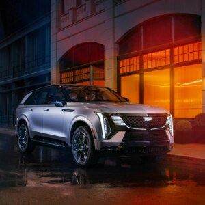 Cadillac Escalade IQ Sport 1