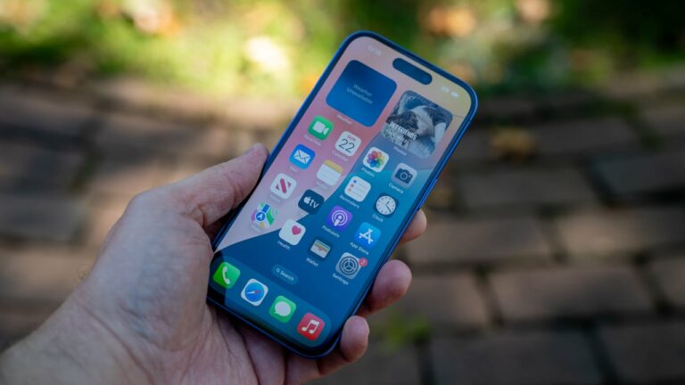 Apple, iPhone 16 serisinin parçalarını satmaya başladı!