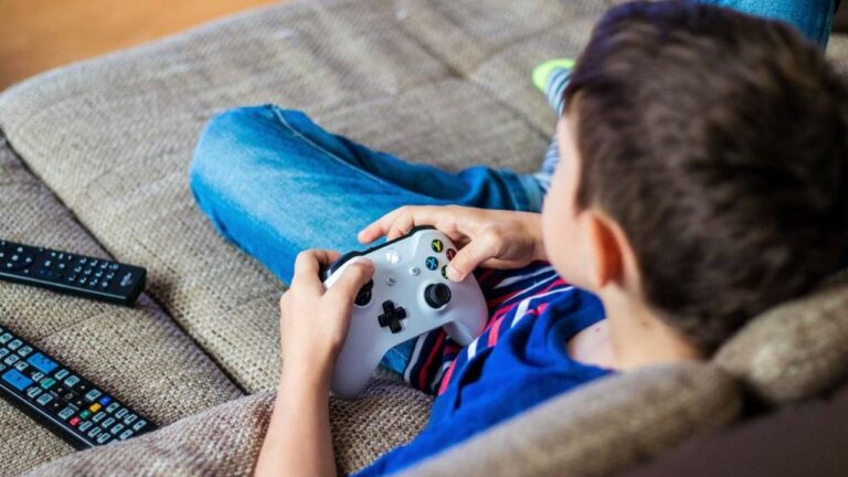 Anne babalar boşuna mı endişelendi? Video oyunları çocukların zekasını güçlendiriyor