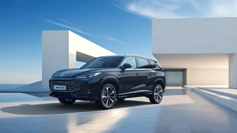 Yeni MG HS Luxury Türkiye’de ön siparişe açıldı: İşte fiyatı!