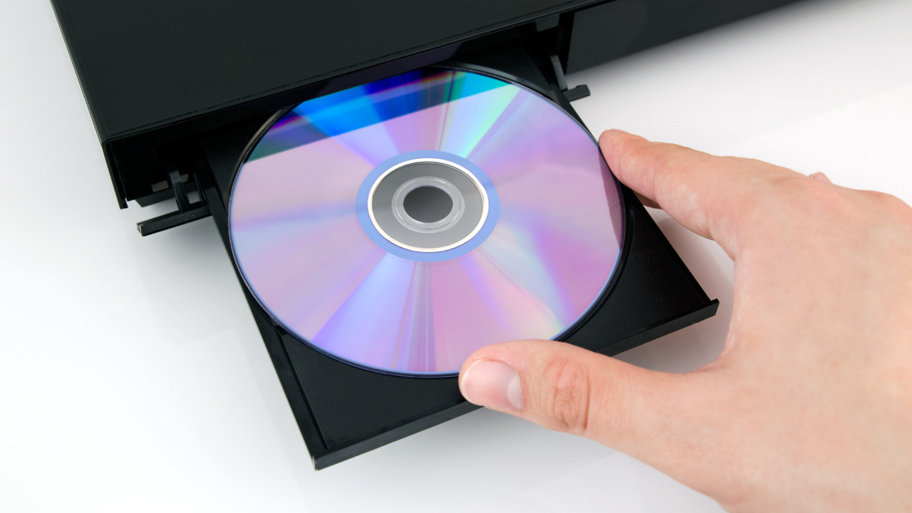 Sony, Blu-ray üretiminin fişini çekme kararı aldı!