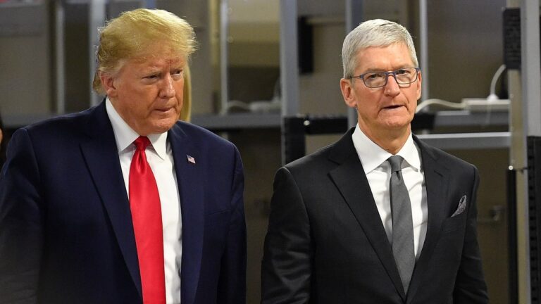 Donald Trump, Apple CEO’su Tim Cook ile yaptığı gizli görüşmeyi anlattı!