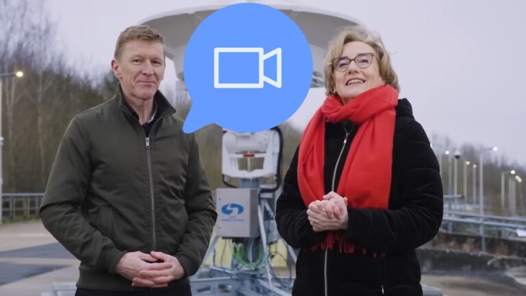 Dünyanın ilk uydu yoluyla görüntülü görüşmesi gerçekleştirildi!