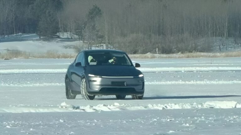 Yeni Tesla Model Y Juniper nihayet gün yüzüne çıktı!