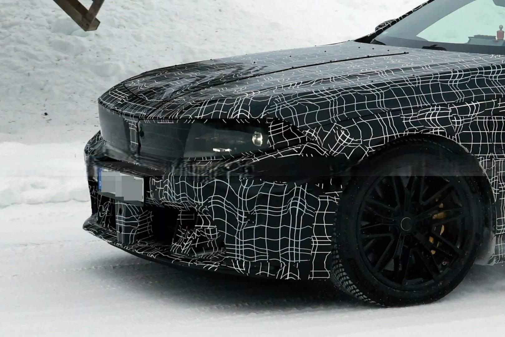 2027-model-bmw-m5-test-ediliyor-bu-sekilde-gorunecek