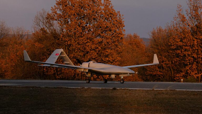 Bayraktar TB2’nin tasarımı ve motoru değişti! İşte yeni Bayraktar TB2T-AI