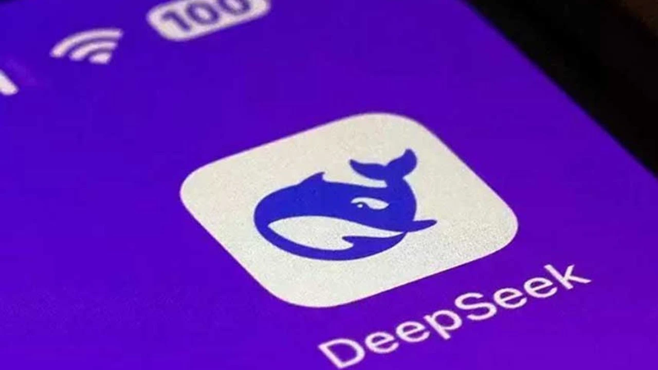 DeepSeek açık kaynaklı hale geliyor