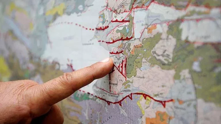 Fay hattı haritası yenilendi!