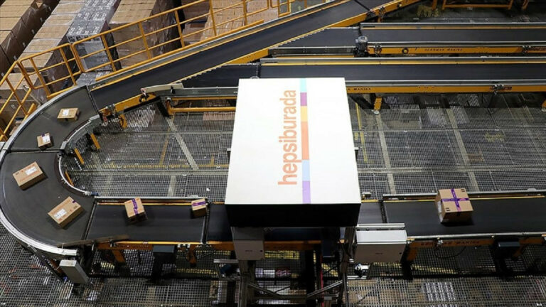 Deprem bölgesindeki satıcıların Hepsiburada ticareti 10 milyar TL’ye ulaştı!