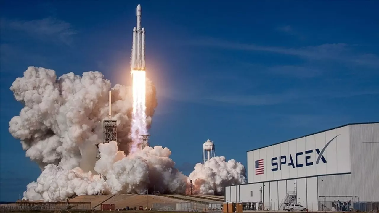 SpaceX enkazı Polonya’ya düştü! –