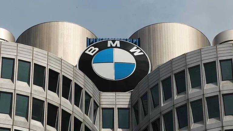 BMW’nin kârı sert düştü!