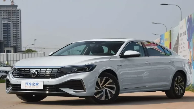 Uygun fiyatlı Volkswagen Passat modeli tanıtıldı!