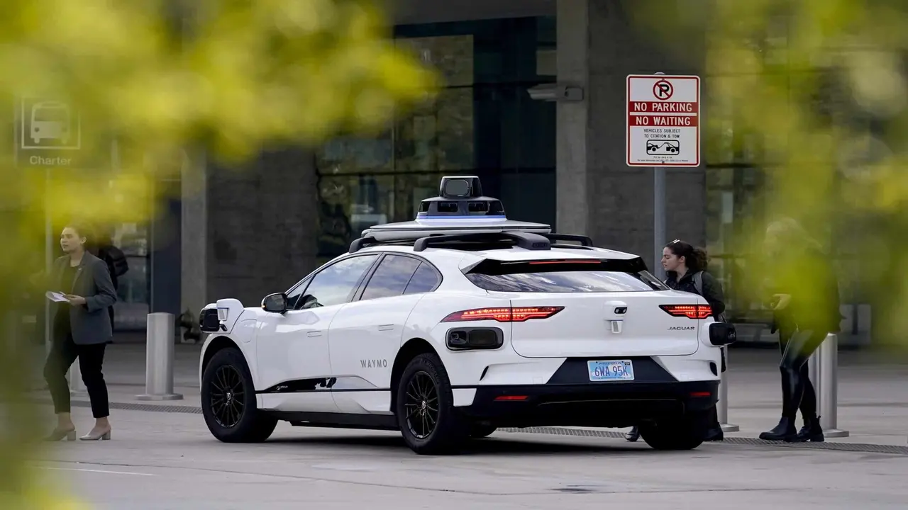 Robotaksiler, tam 25 kat daha güvenli.