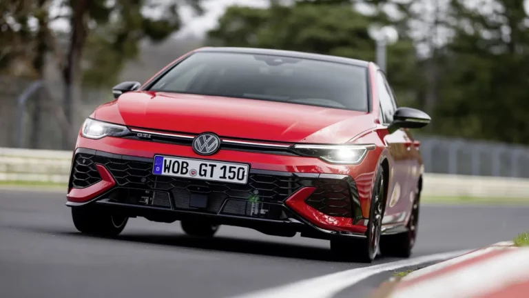 Volkswagen, yeni nesil Golf GTI modelini tanıttı!