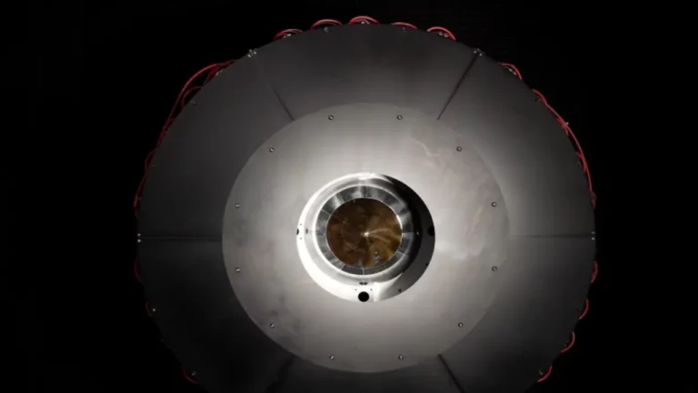 Kablosuz elektrik aktarımında rekor kırıldı!