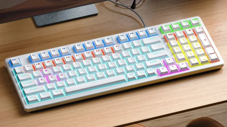 Lenovo, uygun fiyatlı mekanik klavyesi ile geliyor!