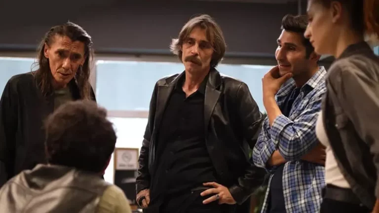 Çekiç ve Gül: Bir Behzat Ç. Hikayesi, yeni sezonuyla geliyor!