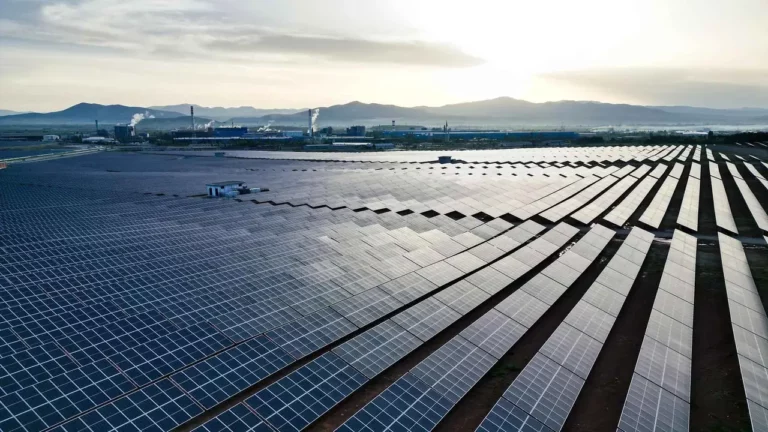 Türkiye, beş ayda 2,8 GW güneş enerjisi kurulumu yaptı!