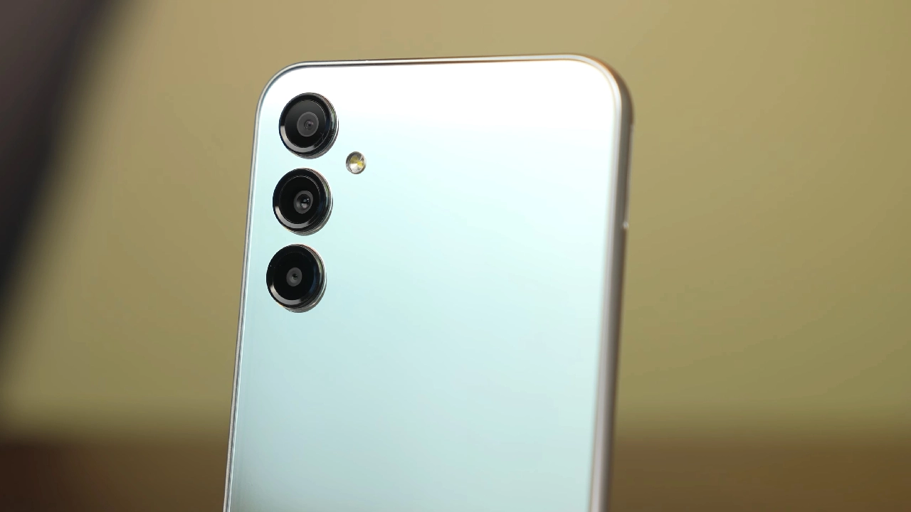 Galaxy A14 5G için One UI 7 güncellemesi yayında
