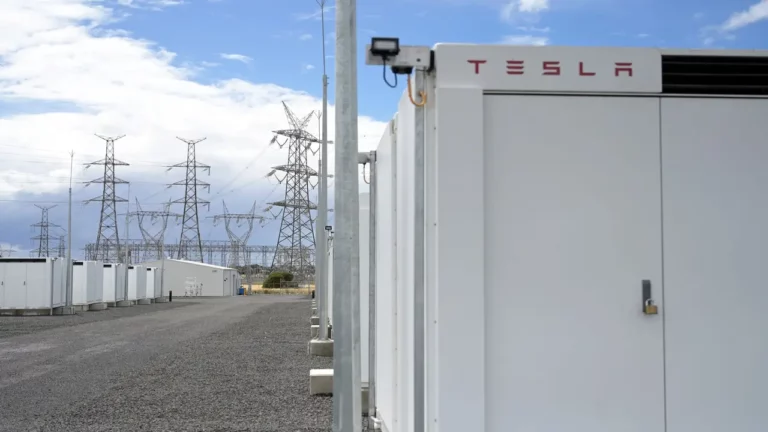 Tesla, Çin’in en büyük enerji depolama tesisini kuruyor!