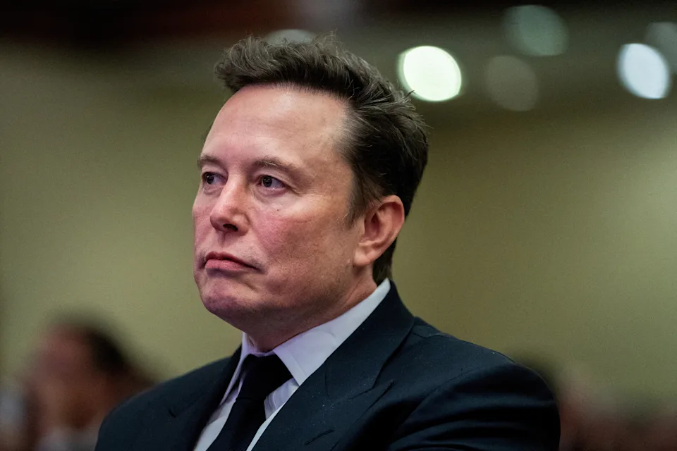 Elon Musk’ın yeni partisine milyarderlerden destek geldi!