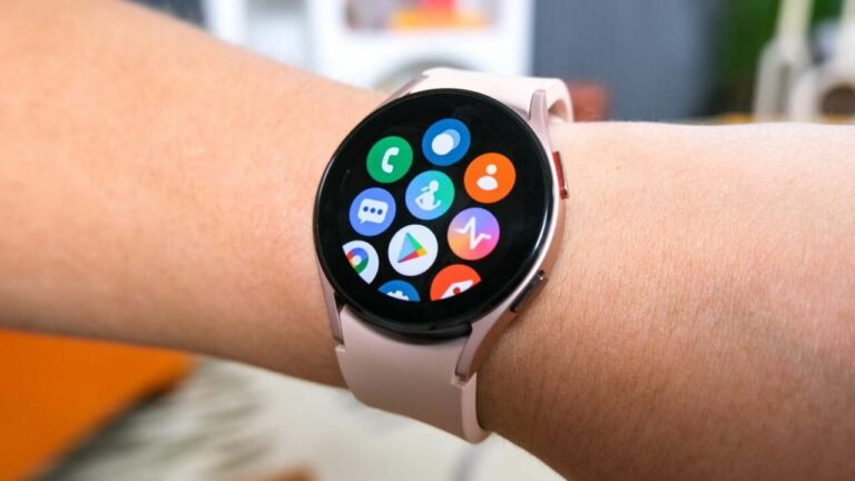 Galaxy Watch 4 büyük güncelleme aldı!
