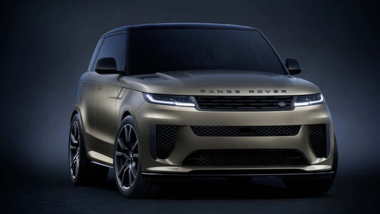 Range Rover logo değiştirdi! İşte yeni logo