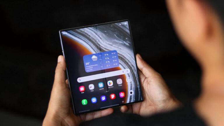 Galaxy Z Flip 7 FE, Flip 7, ve Fold 7 detaylı görselleri ortaya çıktı!